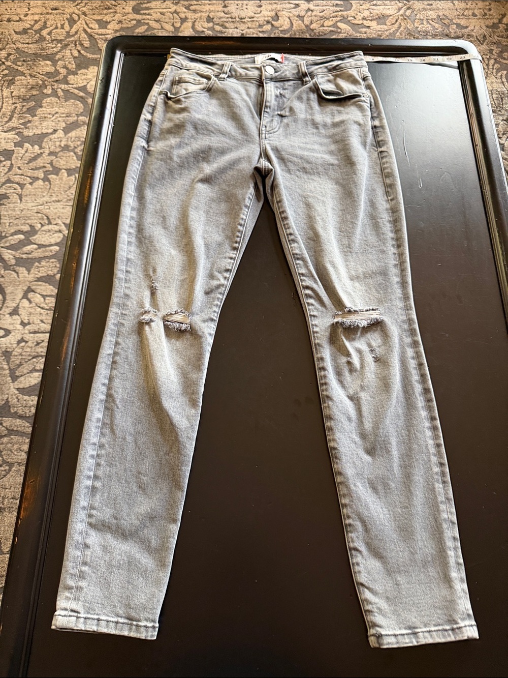 CAbi Light Gray Skinny Jeans with Knee Distress
